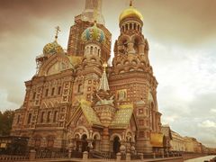 -滴血救世主教堂