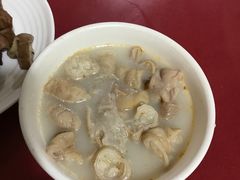 加肠葫芦头泡馍-天发芽·何记葫芦头泡馍·老字号(小南门店)