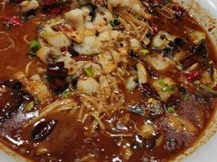 炝锅辣黑鱼片-老牌坊鲁菜名店(聊城美食岛店)