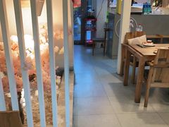 大堂-毛辣果·贵州红酸汤牛肉火锅(西单店)