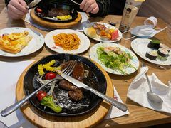 -菲尼克斯牛排店(杉杉奥特莱斯店)