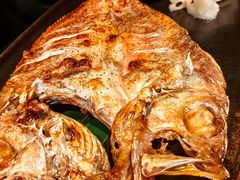 -山川小町·极番烧肉(新地假日广场店)