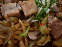 酸辣豆角焖面-金豆角砂锅焖面(安贞店)