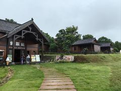 -梁子湖东篱老屋生态庄园