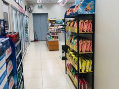 -全家便利店(杭州龙翔桥地铁站店)