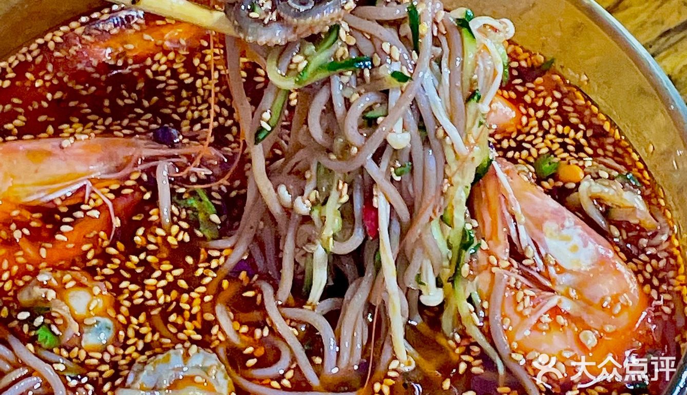 招待朋友选哪家，当然就是大名海鲜大咖🦪