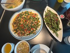 -三生三味密宗川菜·江景餐厅(来福士店)