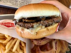 -FATBURGER 特富客汉堡(外交公寓店)