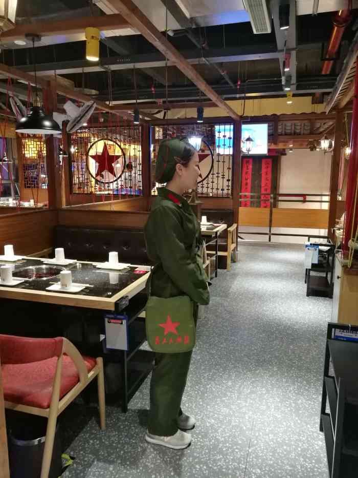 老班长火锅(中央城店)-"位置比较好找,在中央城.环境还可以吧,.