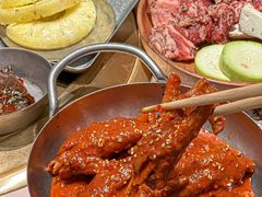 -蚂蚁洞·烤肉大营地(上海静安大悦城店)