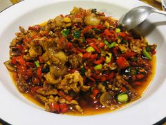 辣椒炒肉-笨罗卜浏阳菜馆(星沙店)