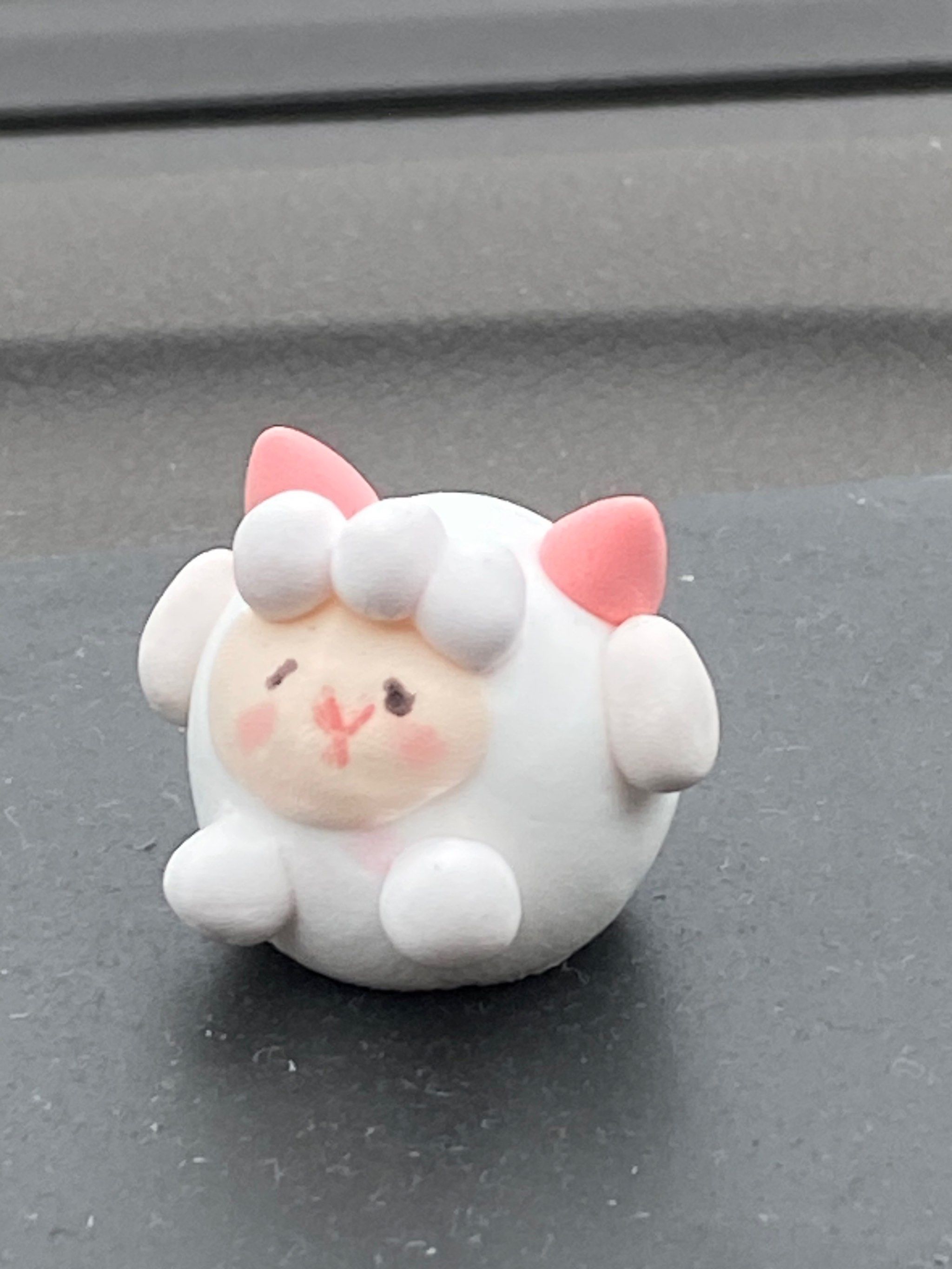 0元玩转这座城#超轻粘土 小朋友做的小羊羊非常的可爱,网上搜的图片