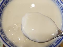 -赵记传承特色牛奶甜品(泉城广场店)
