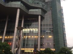 -上海世茂广场(南京东路店)