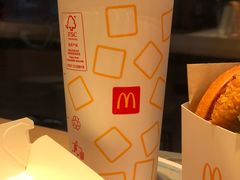 可乐-麦当劳(王顶堤店)