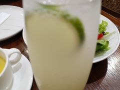-斯比特花园西餐厅(东方商厦店)