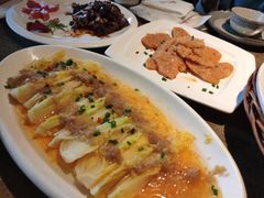 -童年小筑餐厅(申花路店)