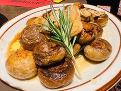 西班牙蒜香口蘑-ZAFFERANO西班牙海鲜饭(上海首店)