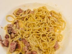 -玛格萝妮(汇智国际商业中心店)