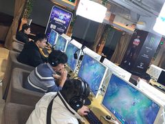 -网鱼网咖(上海静安寺店)