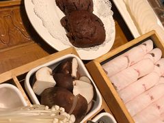 精选巴尔虎羊尾油卷-古铜老院铜锅涮肉·清真(双井店)