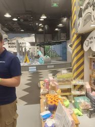 点击看大图 -MINI MARS 脚下的城市乐园·餐饮·派对(静安江宁店)