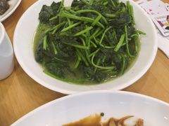 -品鲜村农家菜·阳澄湖大闸蟹(总店)