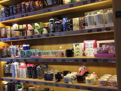 -星巴克臻选(华堂·新辰汇店)