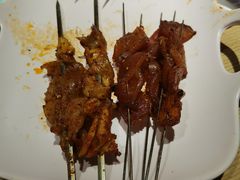 -街角等你.大连海鲜烧烤.经典铁板海鲜串(西安路店)