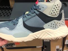 -NIKE上海青浦优选体验店