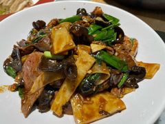 -鸭王烤鸭店(三里河店)