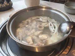 -喃喃椰·糟粕醋·椰子鸡火锅(七堡花园店)