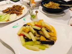 -海湾壹品·粤菜·早茶·烤鸭(拱北店)