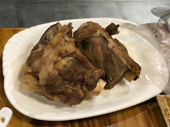 -雪乡阁东北农家菜(颛桥约好休闲街店)