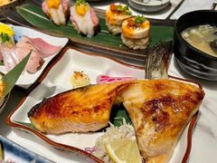 -家贺屋刺身寿司专门店