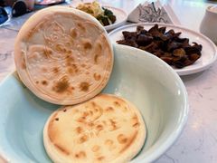 手掰馍-春发生饭店·非遗(南院门店)