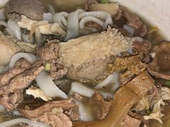 -潮镇老尾牛杂(环城西路店)