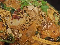 -醉人椒麻辣香锅(王府井喜悦店)