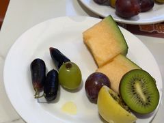 -金马门国际美食百汇(珞喻路店)