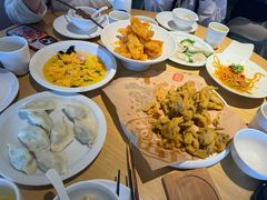 -关东小磨东北菜(上海长风大悦城店)