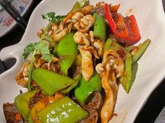 -大头虾越式风味餐厅(光明广场店)