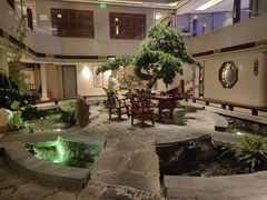 -顺峰(农展馆店)