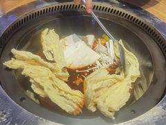 -山河屯铁锅炖·非遗东北菜(南山店)