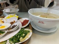 -桥香园云南过桥米线(金马碧鸡店)