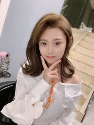 -DL HAIR SALON