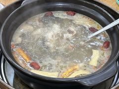 -濠轩阁特色生蚝火锅(水湾路店)
