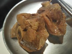 -运气牛自助酱大骨火锅(南京东路店)