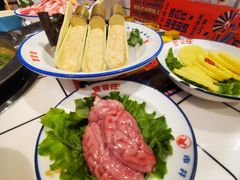 -喜悦小串丹东小黄牛海鲜烧烤大排档(民主广场店)