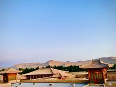-敦煌山庄摘星阁