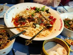 -坛宗剁椒鱼头(河西王府井店)